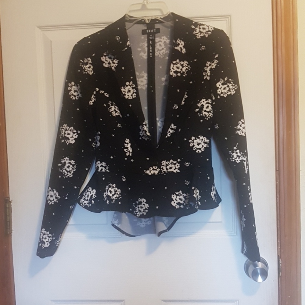 Shift jacket